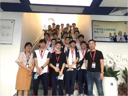 最新名企招聘,最新名企招聘，小巷深處的獨(dú)特小店，等你來探索！