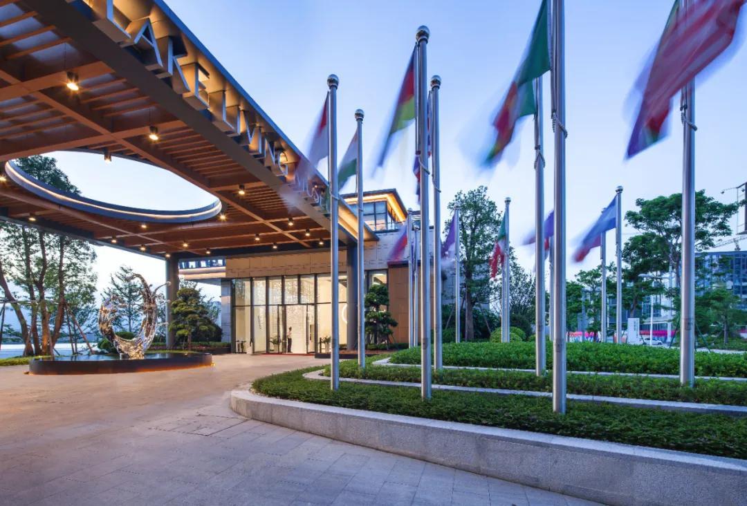 東湖小鎮(zhèn)最新動態(tài)，自然美景探索之旅輕松啟程