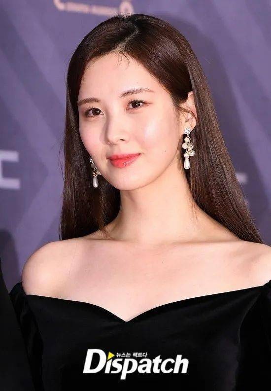 徐賢最新圖片，展現(xiàn)變化、學(xué)習(xí)與自信的力量