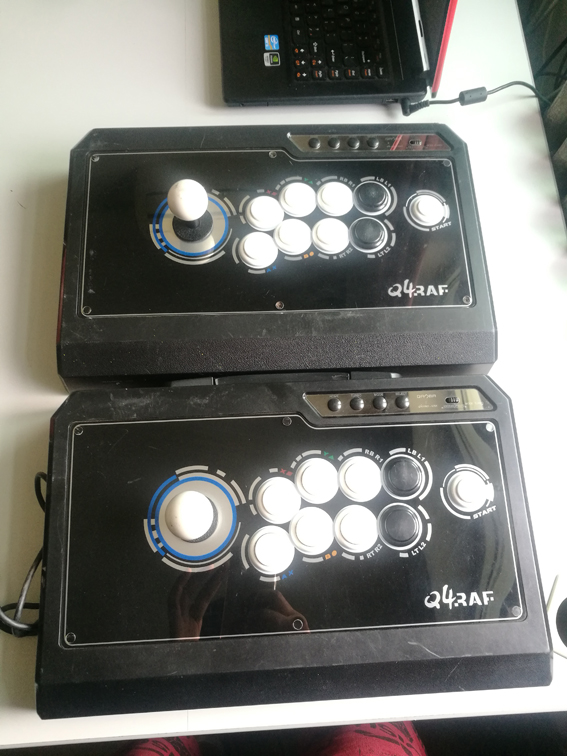 拳霸最新?lián)u桿，小巷中的秘密拳擊樂(lè)園探秘