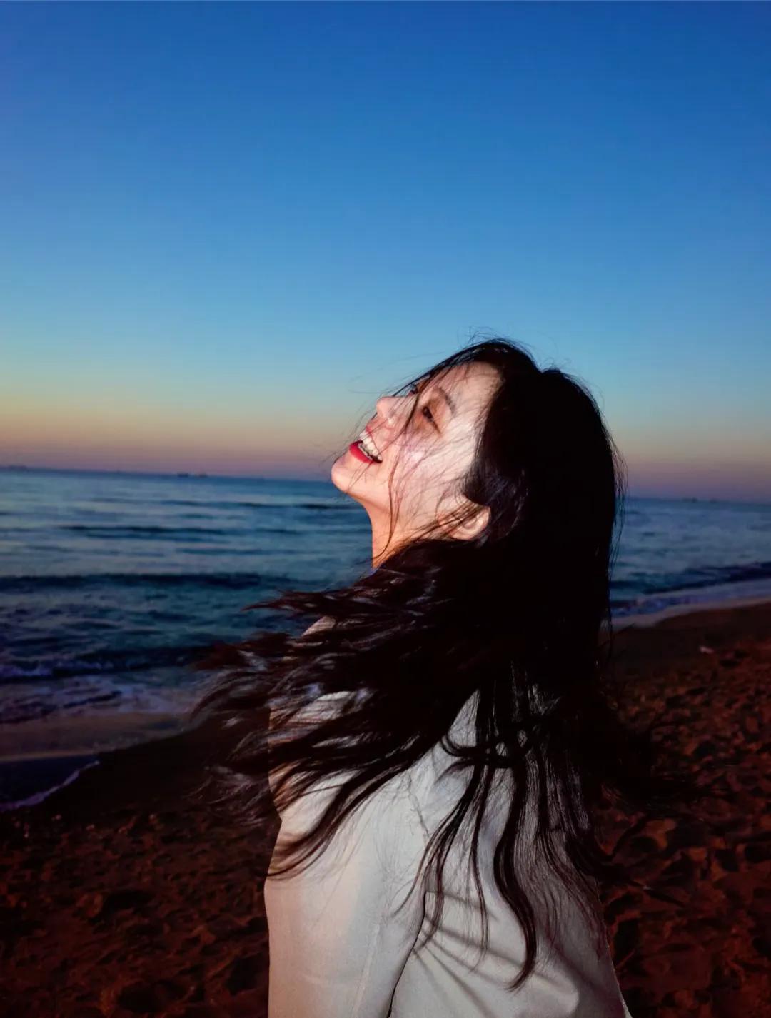 歐美最新背影頭像，引領(lǐng)時(shí)尚潮流的新寵