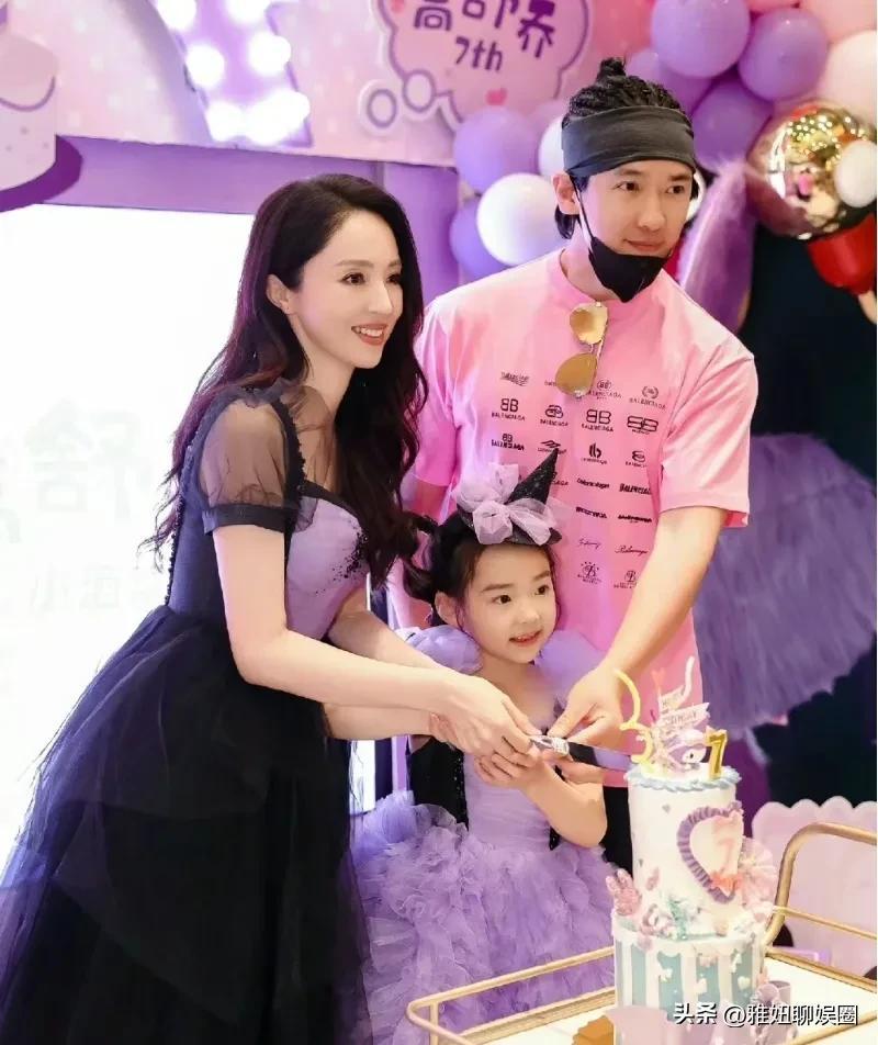 高云翔最新圖片，學習、變化與自信的舞臺風采展示