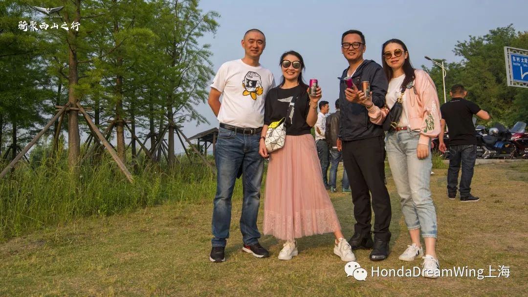 Arwen Gold最新動(dòng)態(tài)，友誼的溫馨日常更新