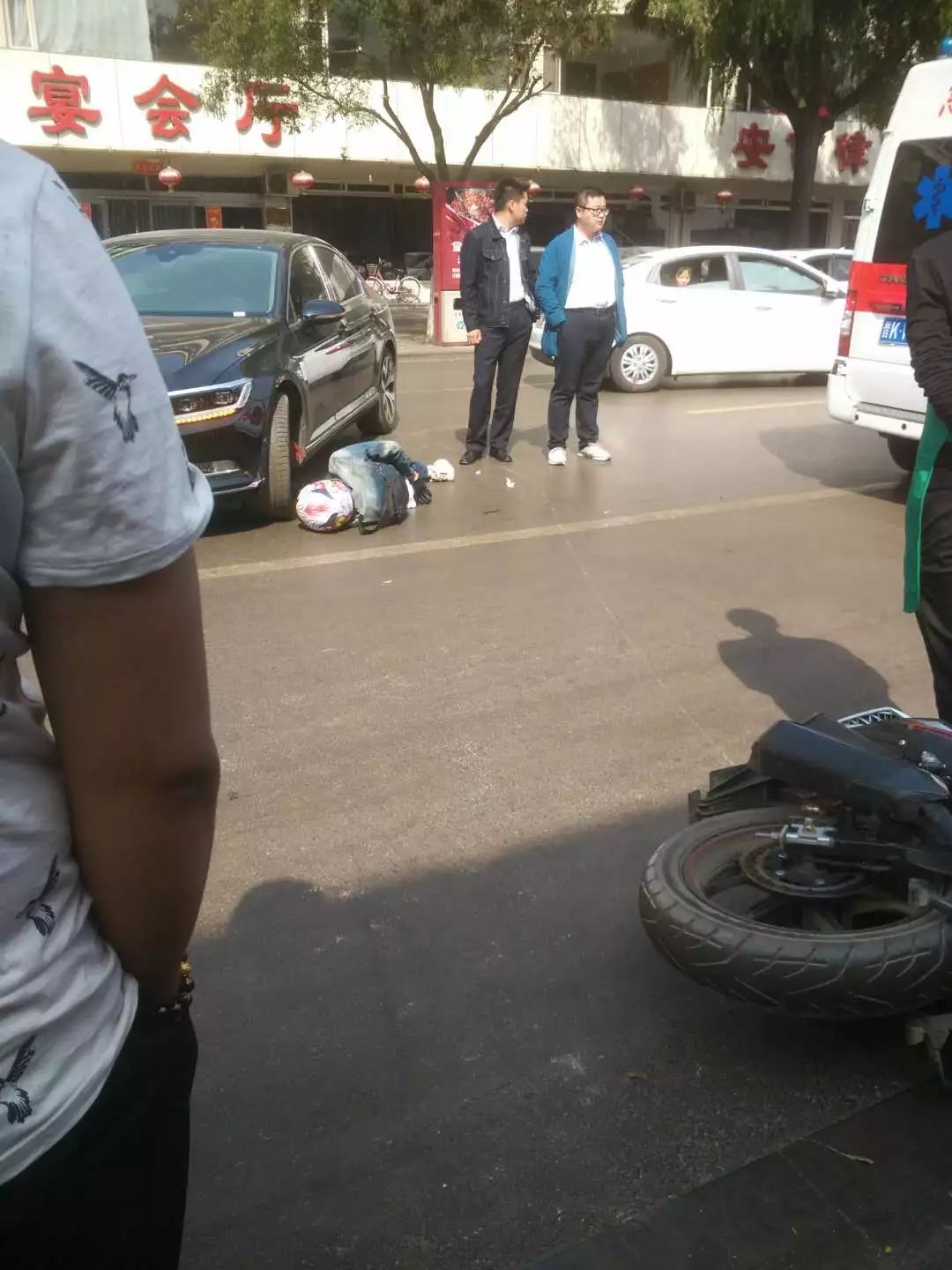 介休最新車(chē)禍?zhǔn)录萍季仍髋c智能安全系統(tǒng)的革新體驗(yàn)