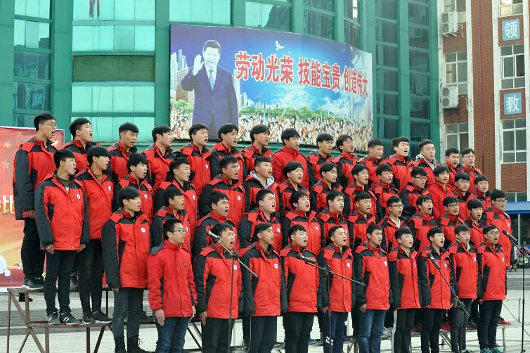 沁陽新聞最新動態(tài)，學(xué)習(xí)之光，自信與成長的交響曲