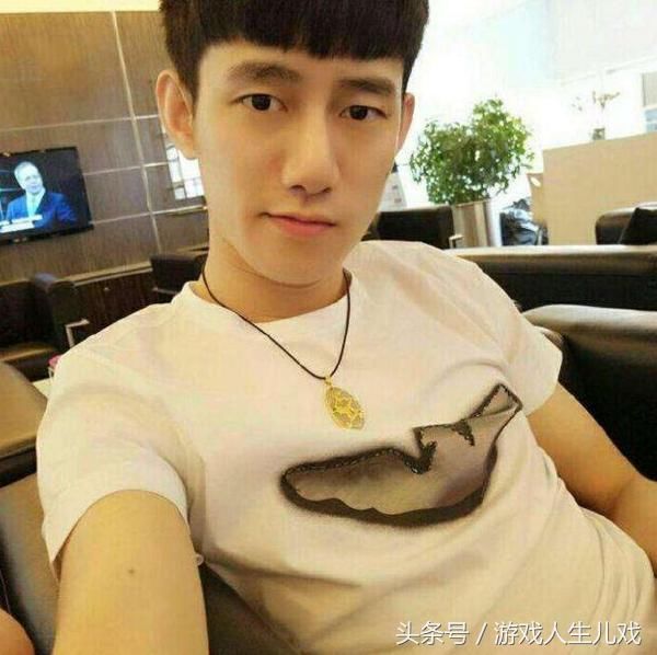 阿哲最新動(dòng)態(tài)揭秘，探索前沿，潮流引領(lǐng)者