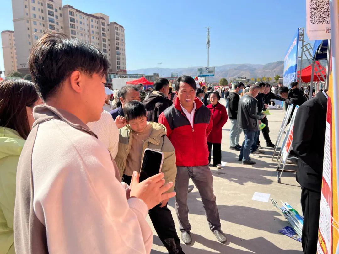 新邵最新招工熱潮，時(shí)代脈搏與地方繁榮的交織