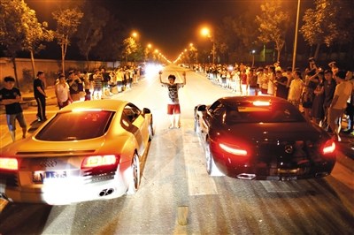 新疆車禍最新消息，探索自然美景不受阻礙