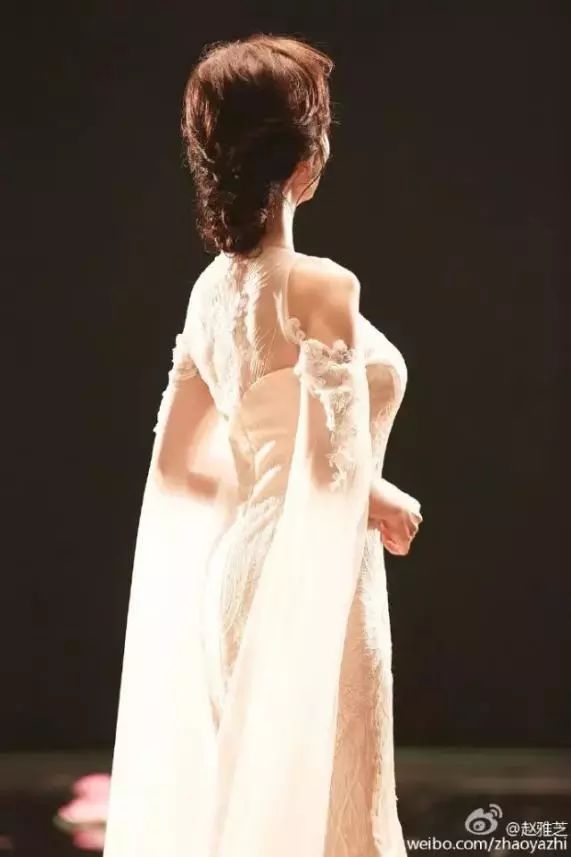 國(guó)模趙雅芝最新圖，溫馨日常小故事揭秘她的魅力風(fēng)采