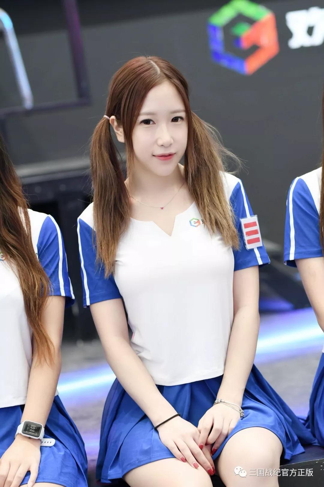 科技飛速時(shí)代下的手機(jī)福利視頻，各方觀點(diǎn)與作者立場探討