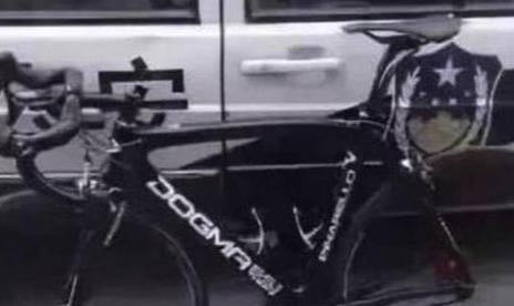 寶馬撞自行車最新消息，巷弄深處的獨(dú)特風(fēng)情揭秘