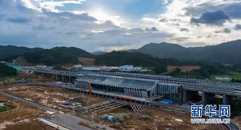 贛深高鐵施工進展、挑戰(zhàn)全方位解讀，最新消息速遞