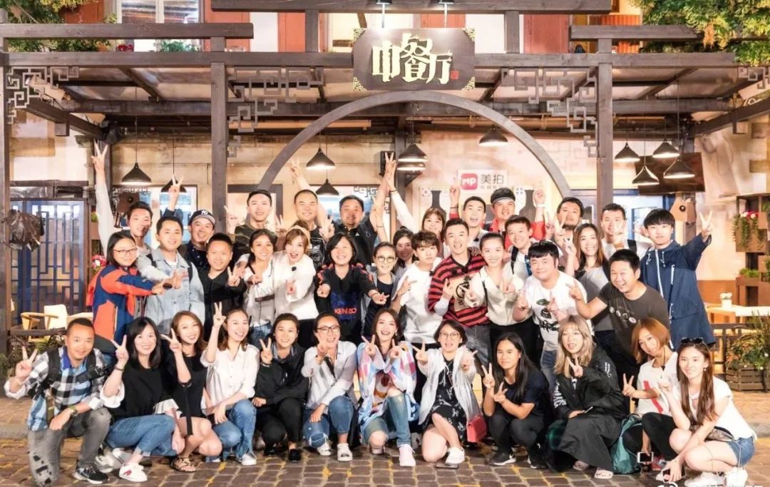 中餐廳最新一期高科技音樂盛宴，智能生活新紀(jì)元啟動(dòng)