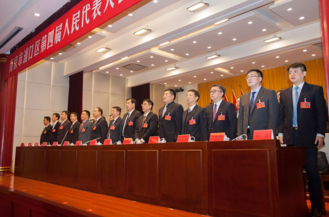 運(yùn)動(dòng)場(chǎng)館燈具 第239頁(yè)