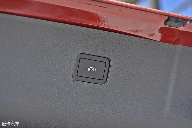 最新比速T5試駕體驗(yàn)，駕馭變化，自信與學(xué)習(xí)同行視頻