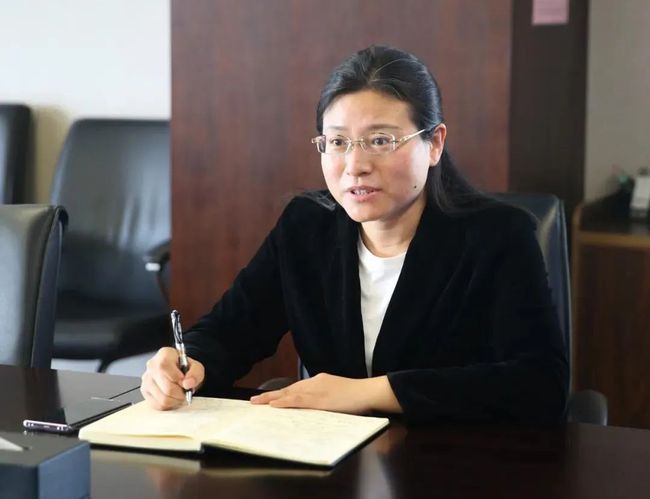 中石油方朝亮，石油傳奇的日常與最新動(dòng)態(tài)