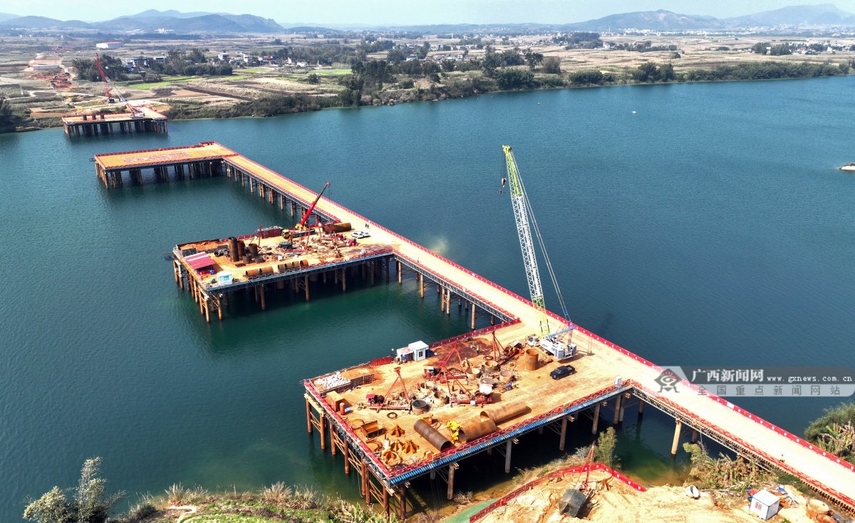 二塘大橋最新動態(tài)，7月自然美景探索之旅的心靈覺醒