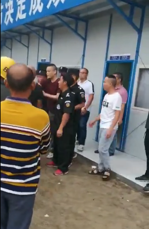 成都工地打人事件最新進展，意外友情之旅的背后揭秘