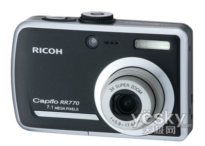 陽(yáng)光照亮小杰的冒險(xiǎn)日，799rr最新體驗(yàn)與友情的社區(qū)光芒