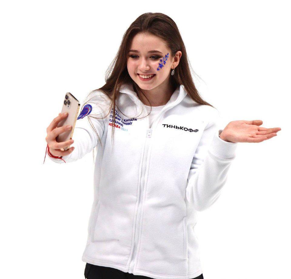 K最新主播帶你領(lǐng)略科技魅力，全新高科技產(chǎn)品震撼亮相！