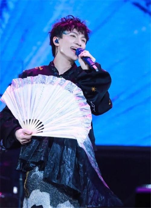 火花最新歌曲，自然美景之旅，探尋內(nèi)心的平和寧靜