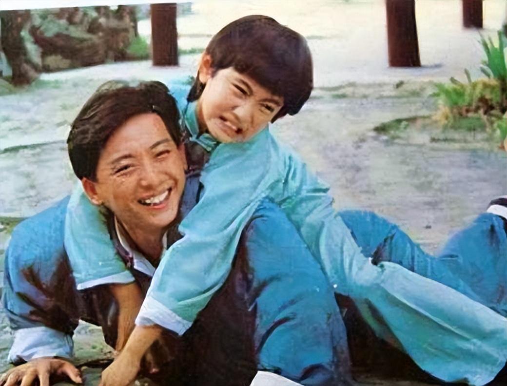 草婚社區(qū)最新,草婚社區(qū)最新，溫馨日常的趣事與情感紐帶