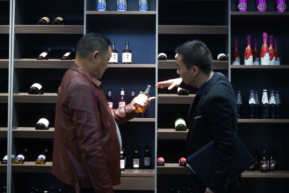 時玖遠(yuǎn)最新，日常趣事與友情的溫馨時光畫卷