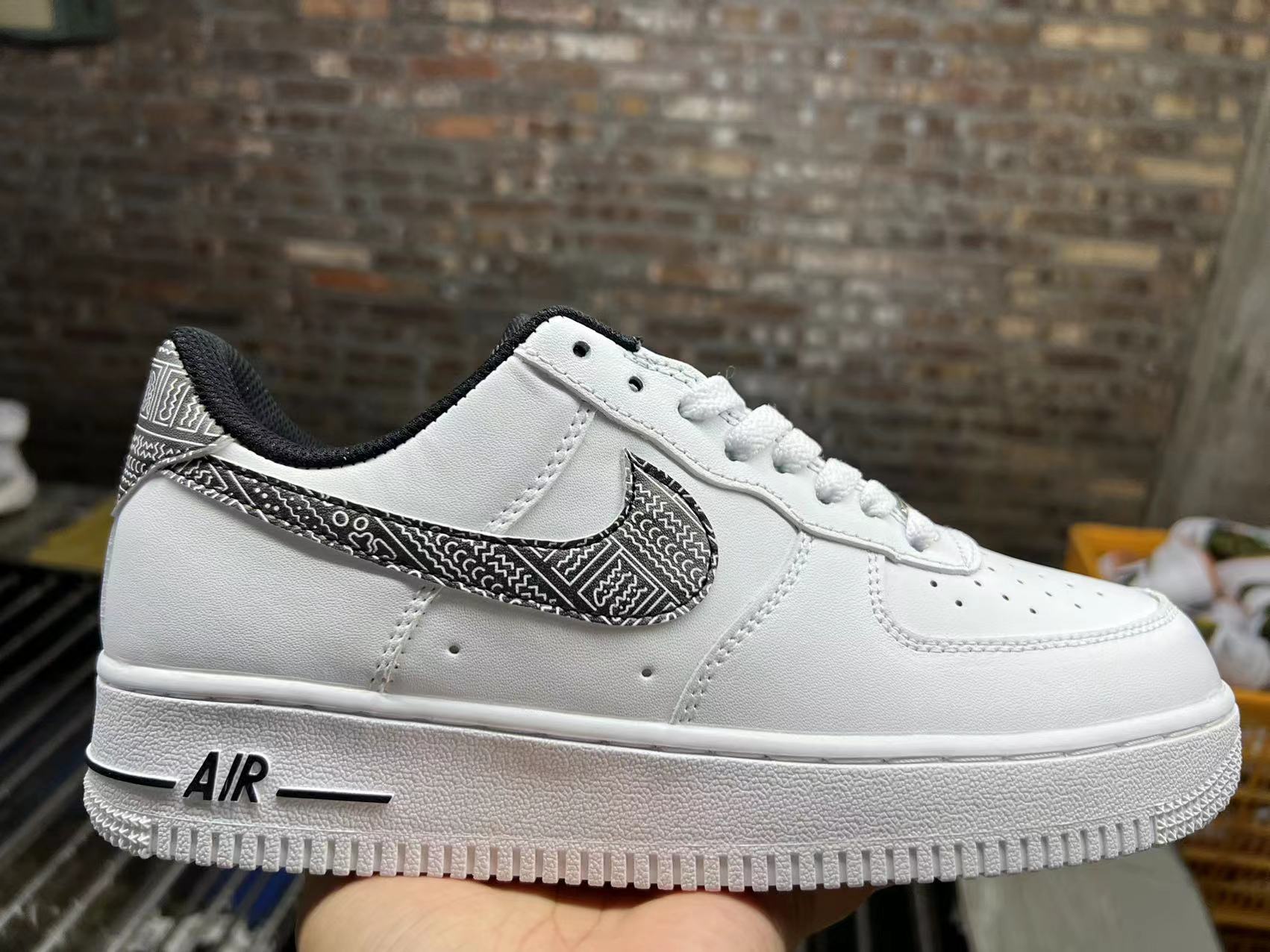 AF最新款時尚巔峰首發(fā)，引領(lǐng)潮流的巔峰之作！