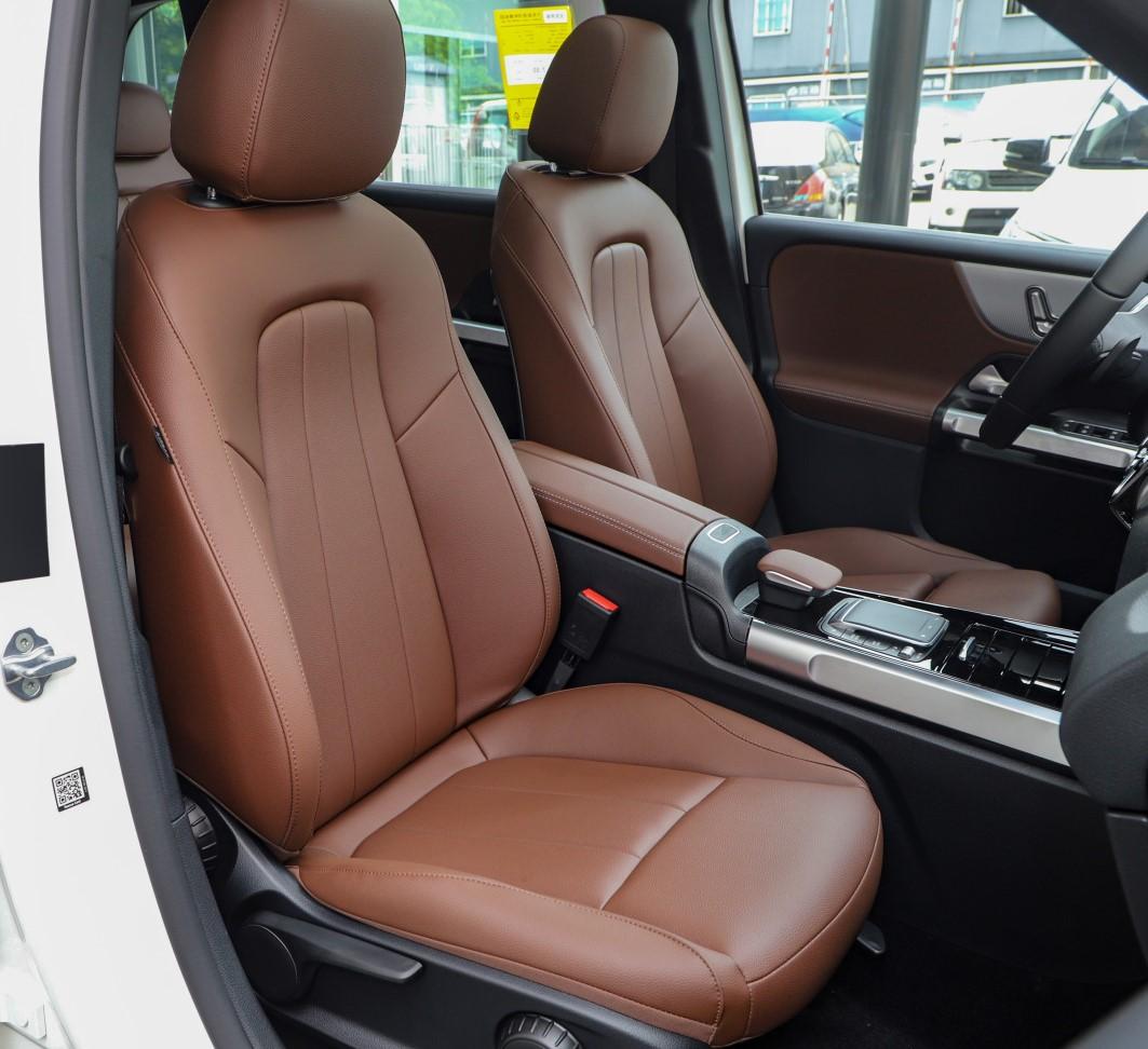 奔馳200最新報價，豪華與性能的完美融合