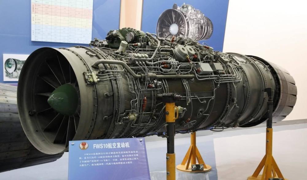 武直10新型發(fā)動(dòng)機(jī)深度解析，性能特點(diǎn)與技術(shù)亮點(diǎn)揭秘