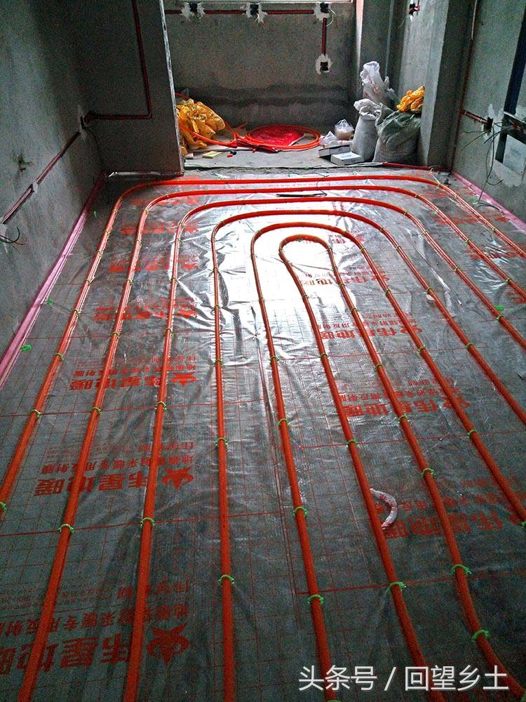 關(guān)于地暖安裝價(jià)格的觀點(diǎn)探討，全面解析裝地暖的費(fèi)用與考量因素