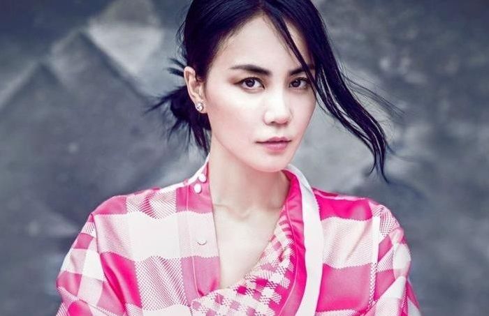 王菲謝霆鋒最新動(dòng)態(tài)曝光，一覽無(wú)遺