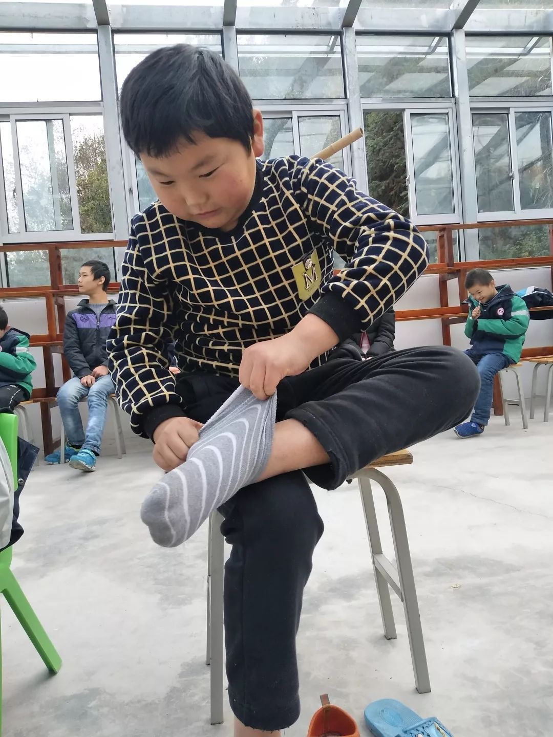 穿襪子比賽，心靈與自然的競技之旅