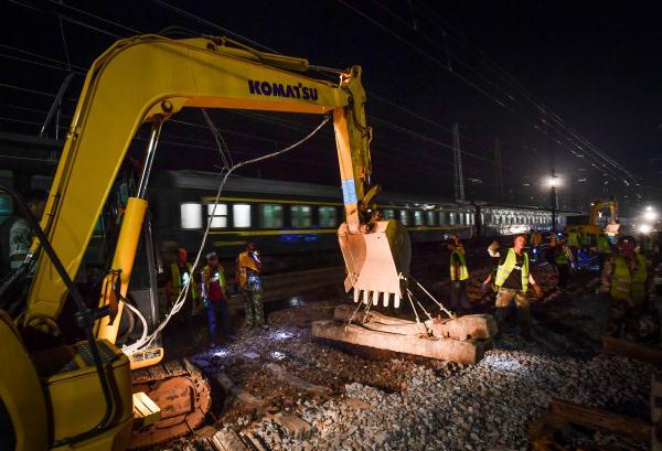 深廣鐵路股票行情，一路前行，開啟夢想之旅