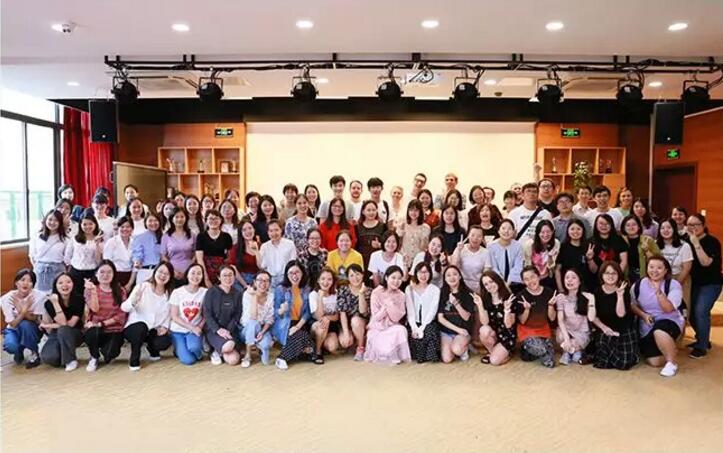 交大昂立引領(lǐng)科技創(chuàng)新，塑造未來教育新模式，最新動態(tài)揭秘