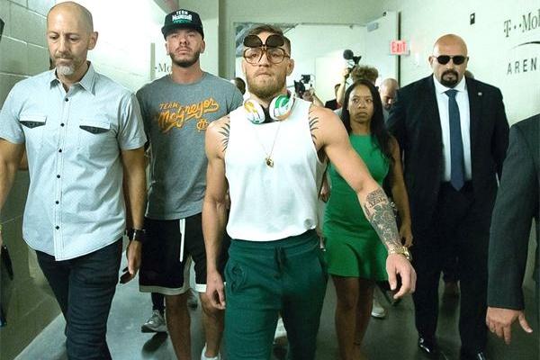 麥格雷戈最新賽事集錦，體育盛宴的激情瞬間！