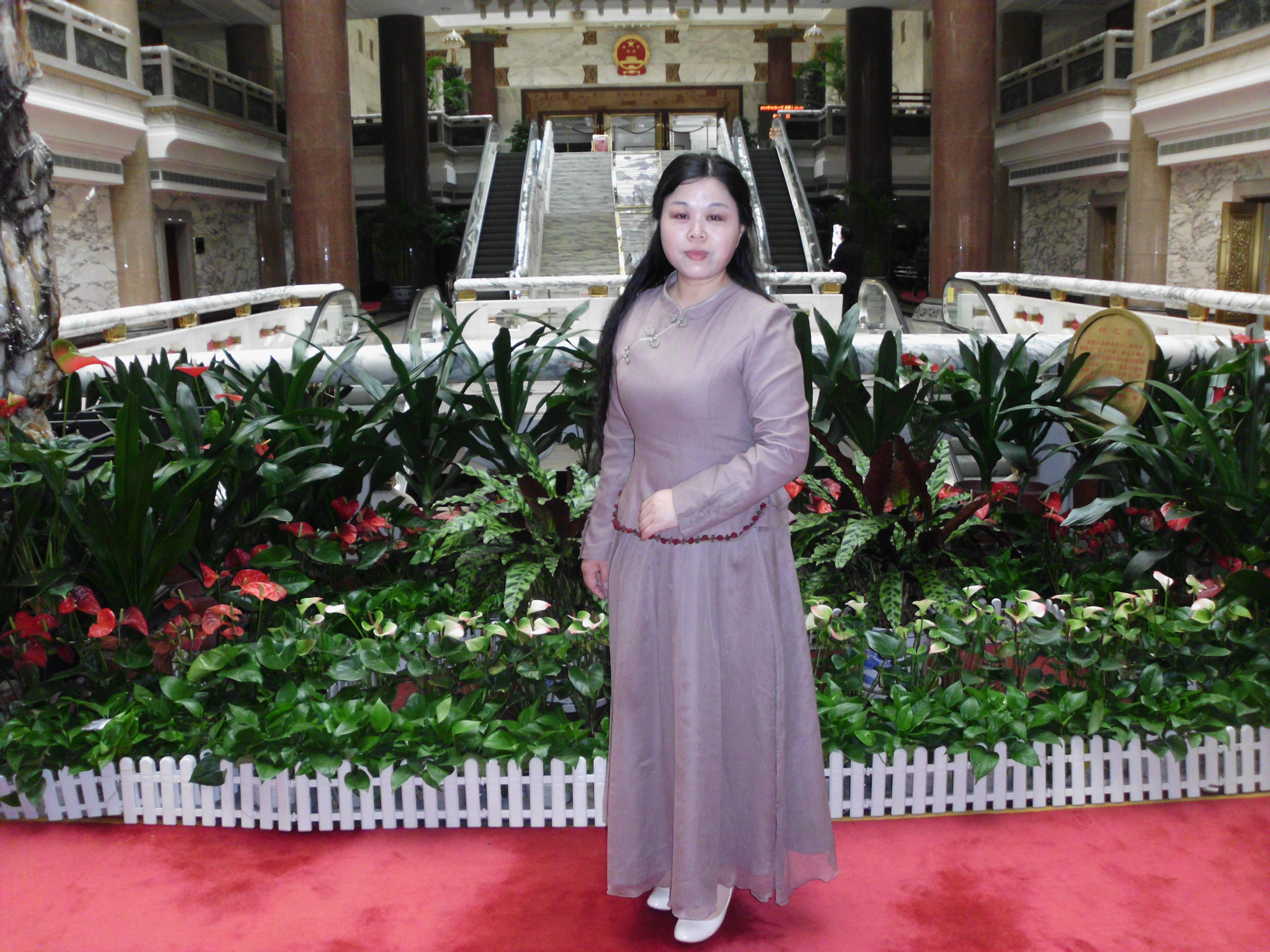 演員沈燕，演藝之路的閃耀與無(wú)限可能