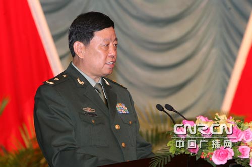 馬蘭基地新任司令員，與自然美景的探險之旅啟程