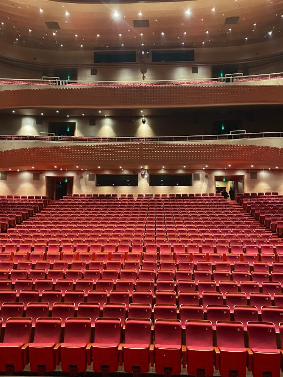 11月21日出生明星的寧靜之旅，與大自然美景的邂逅和內(nèi)心的尋找