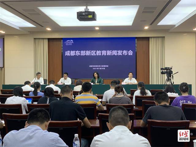 韋立處長揭秘，小巷中的秘密美食天堂最新發(fā)現(xiàn)與全文概述