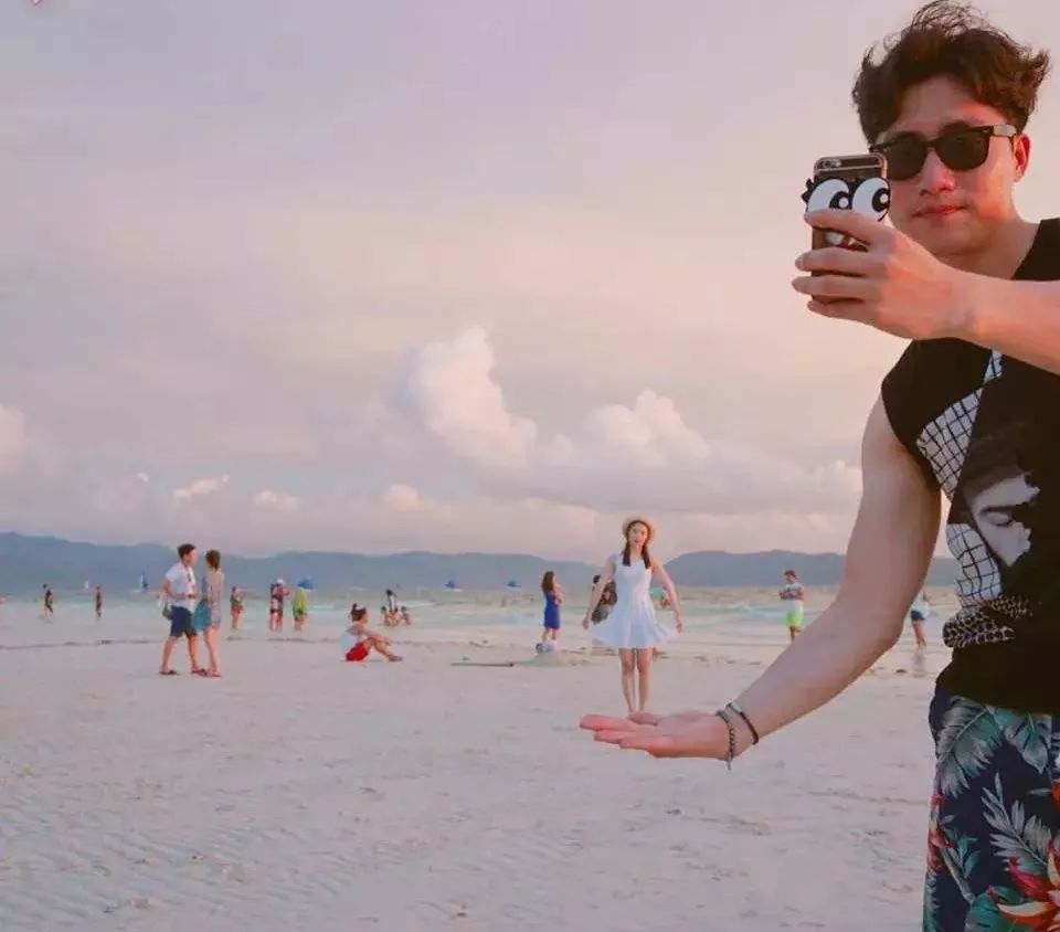 定格甜蜜時光，旅行情侶照記錄時代愛情印記