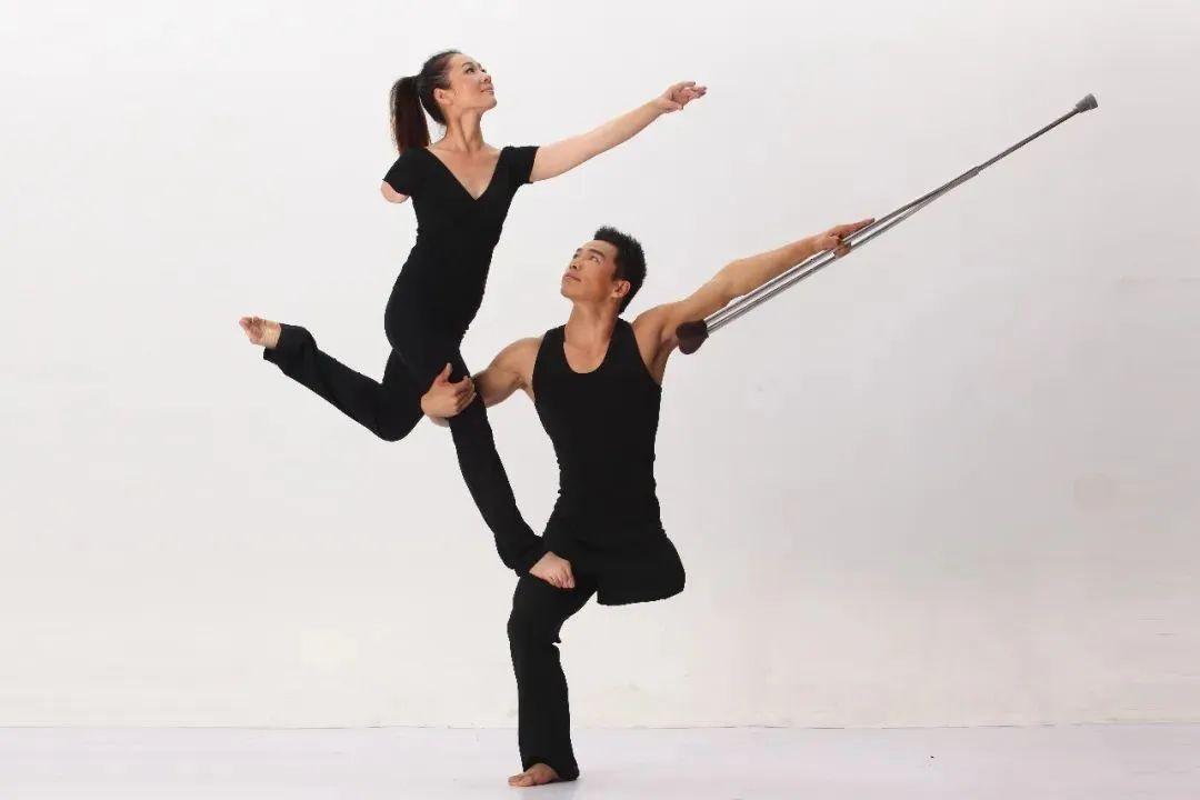 浪漫星舞團(tuán)最新版下載，躍動(dòng)音符，青春舞動(dòng)之夢(mèng)