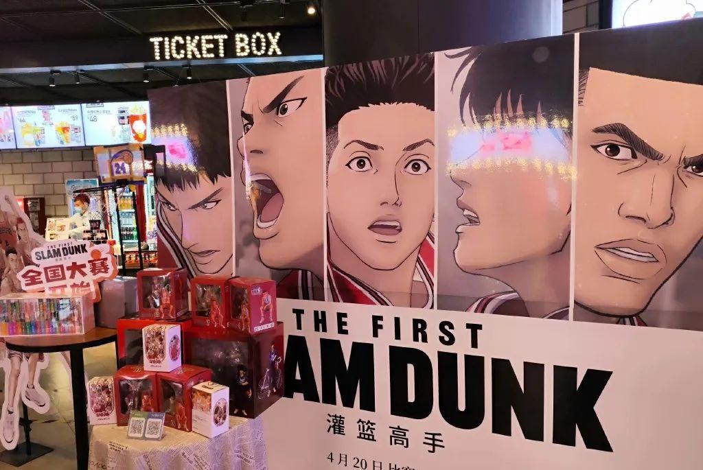 電影80后引領(lǐng)科技潮流，新一代高科技產(chǎn)品體驗(yàn)之旅