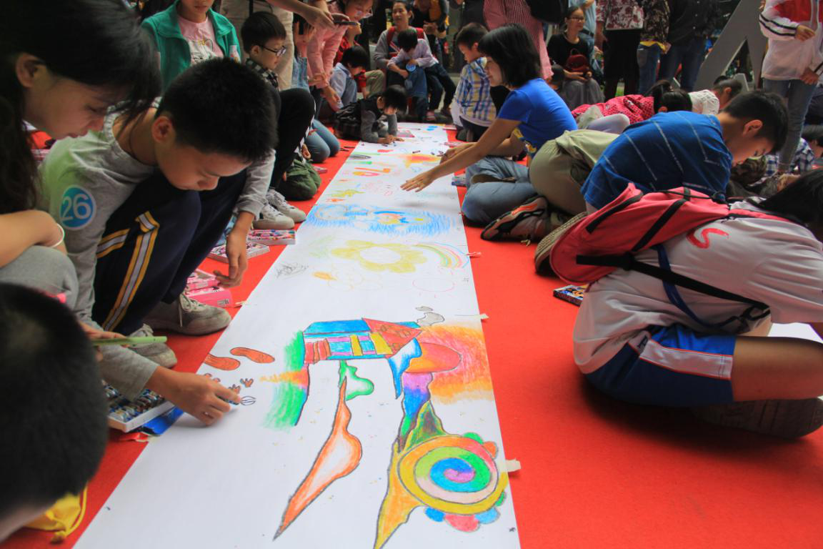 小巷中的藝術(shù)寶藏，大型繪畫比賽盛況展示