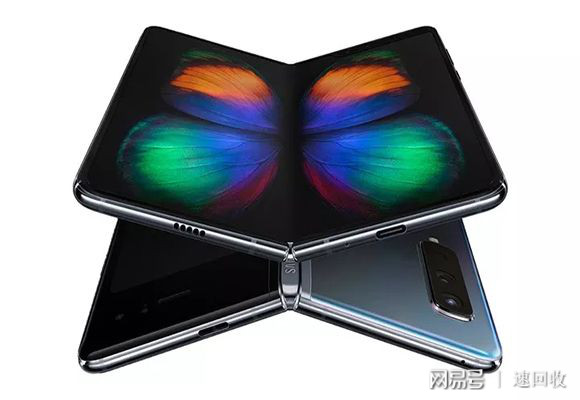 折疊手機全面指南，上市時間及最新動態(tài)揭秘
