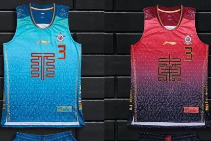 自然美景中的心靈之旅，最丑明星的平靜探索