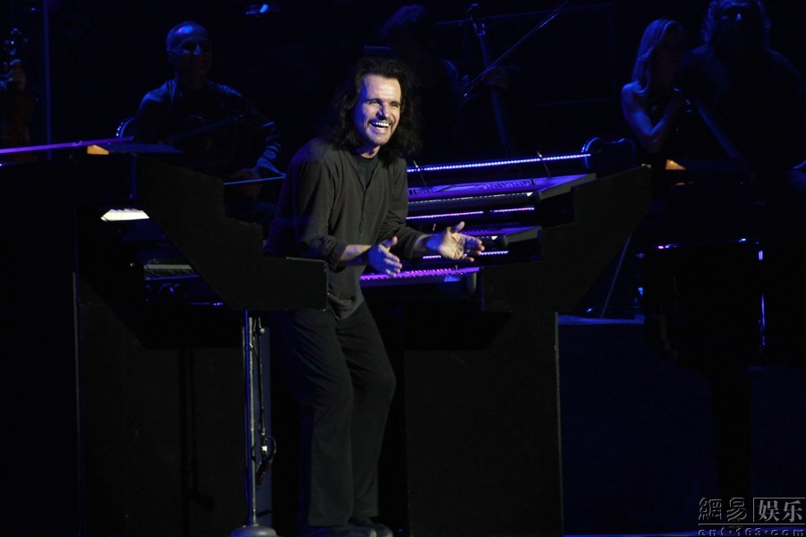 雅尼最新音樂專輯，音樂之家的溫馨日常之旅