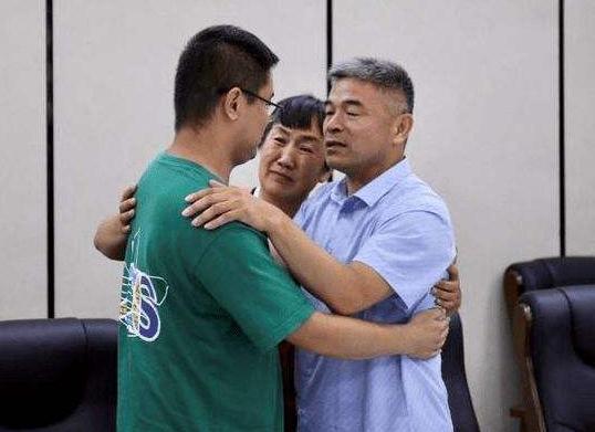 郭剛堂最新動(dòng)態(tài)及小巷深處的獨(dú)特風(fēng)味之旅值得關(guān)注