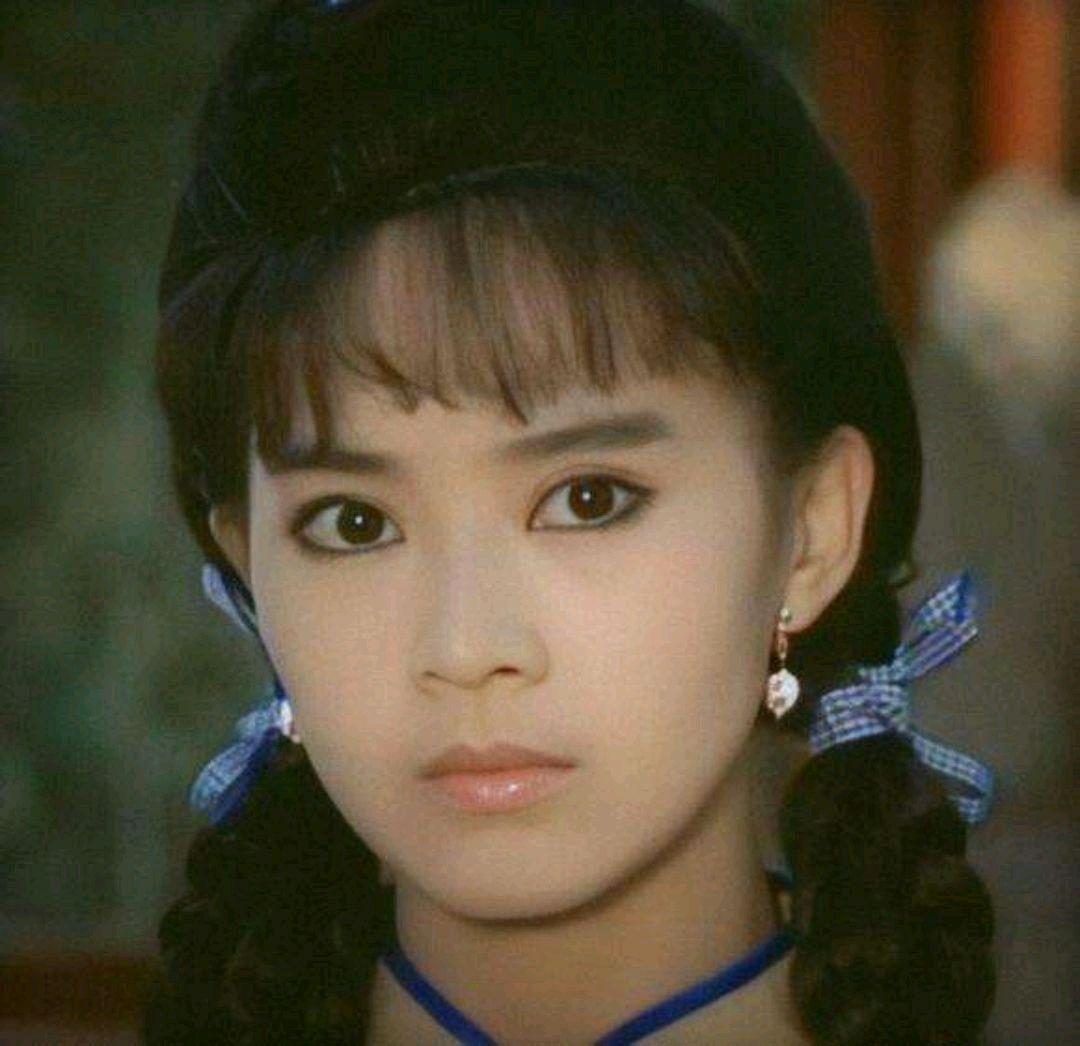 電視劇昨夜星辰，引領(lǐng)科技新紀(jì)元，感受未來(lái)生活的魅力