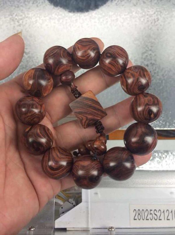 海南黃花梨當(dāng)前價格全面指南，最新行情解析與深度解讀